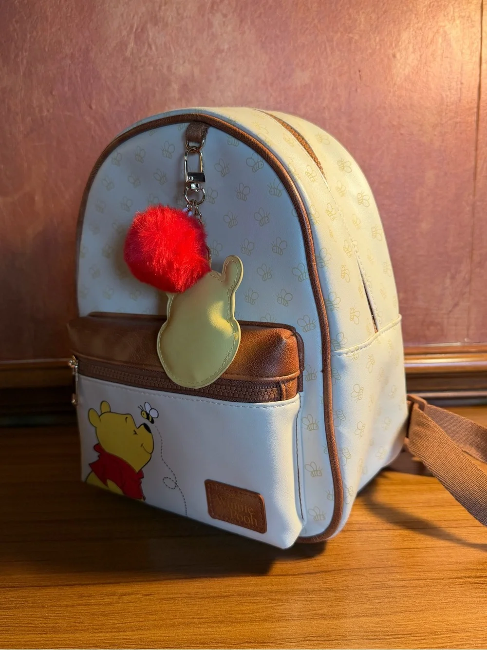 Disney Winnie the Pooh Mini Backpack Bioworld w/ Pooh Bag Clip EUC!